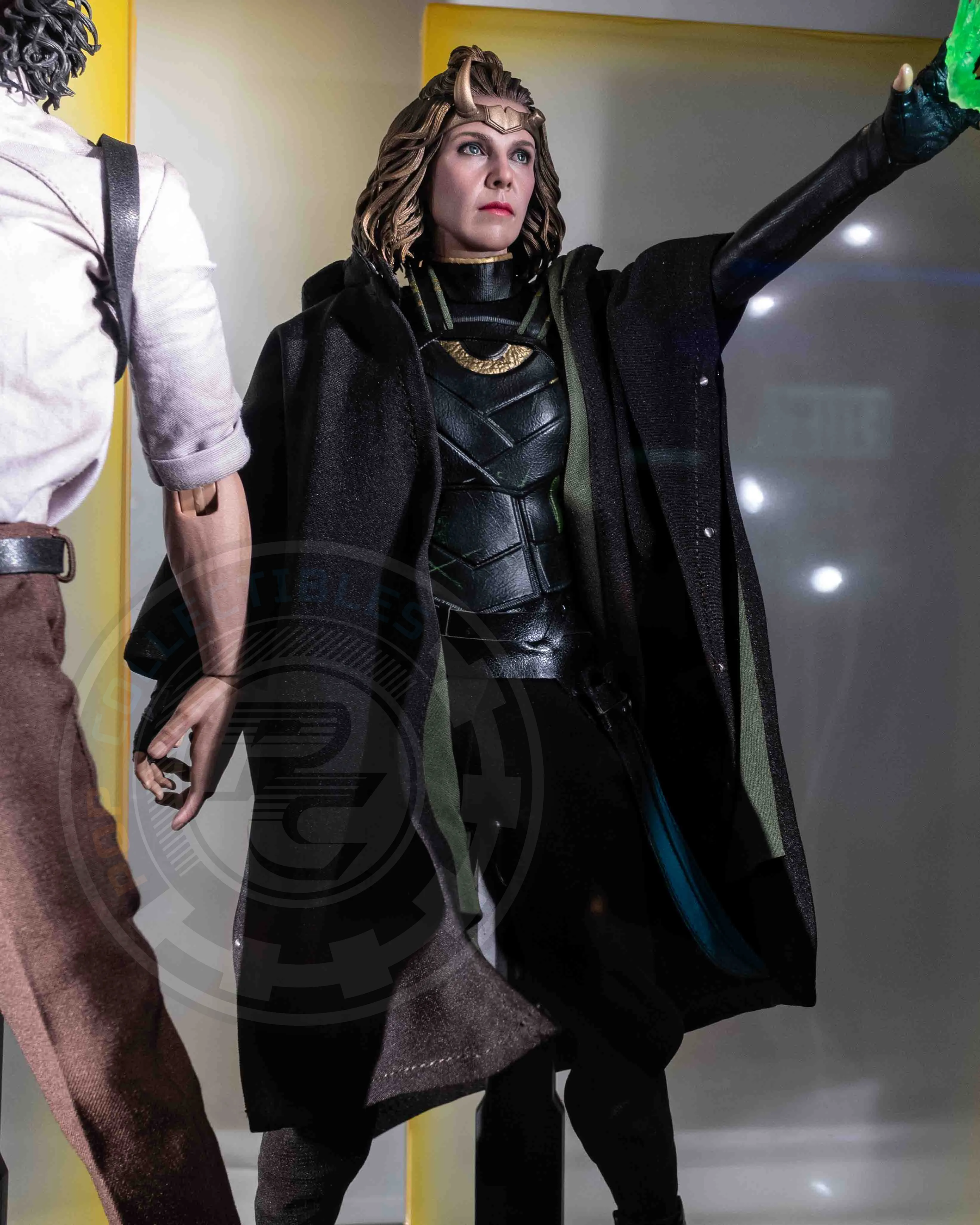 Hot Toys TMS062 LOKI Sylvie 1/6 Scale Collectibles Figure